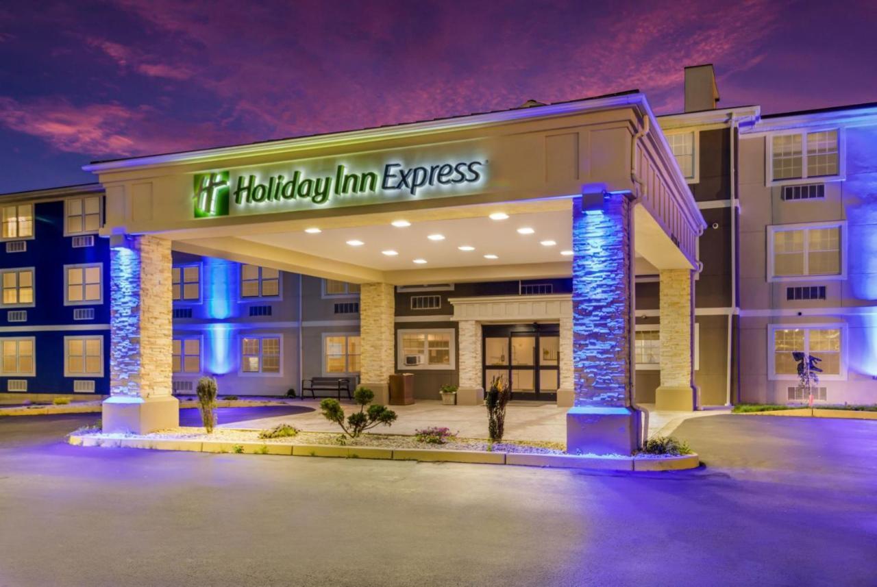 Holiday Inn Express - Plymouth By Ihg Екстер'єр фото