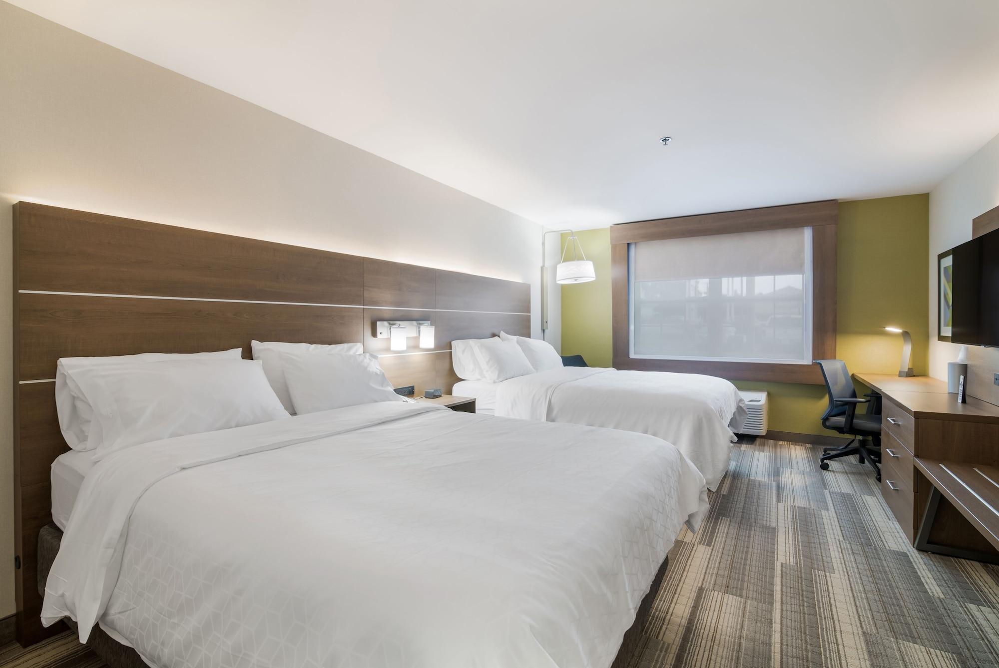 Holiday Inn Express - Plymouth By Ihg Екстер'єр фото