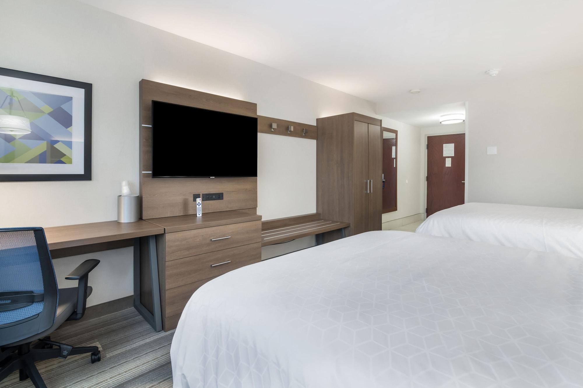Holiday Inn Express - Plymouth By Ihg Екстер'єр фото