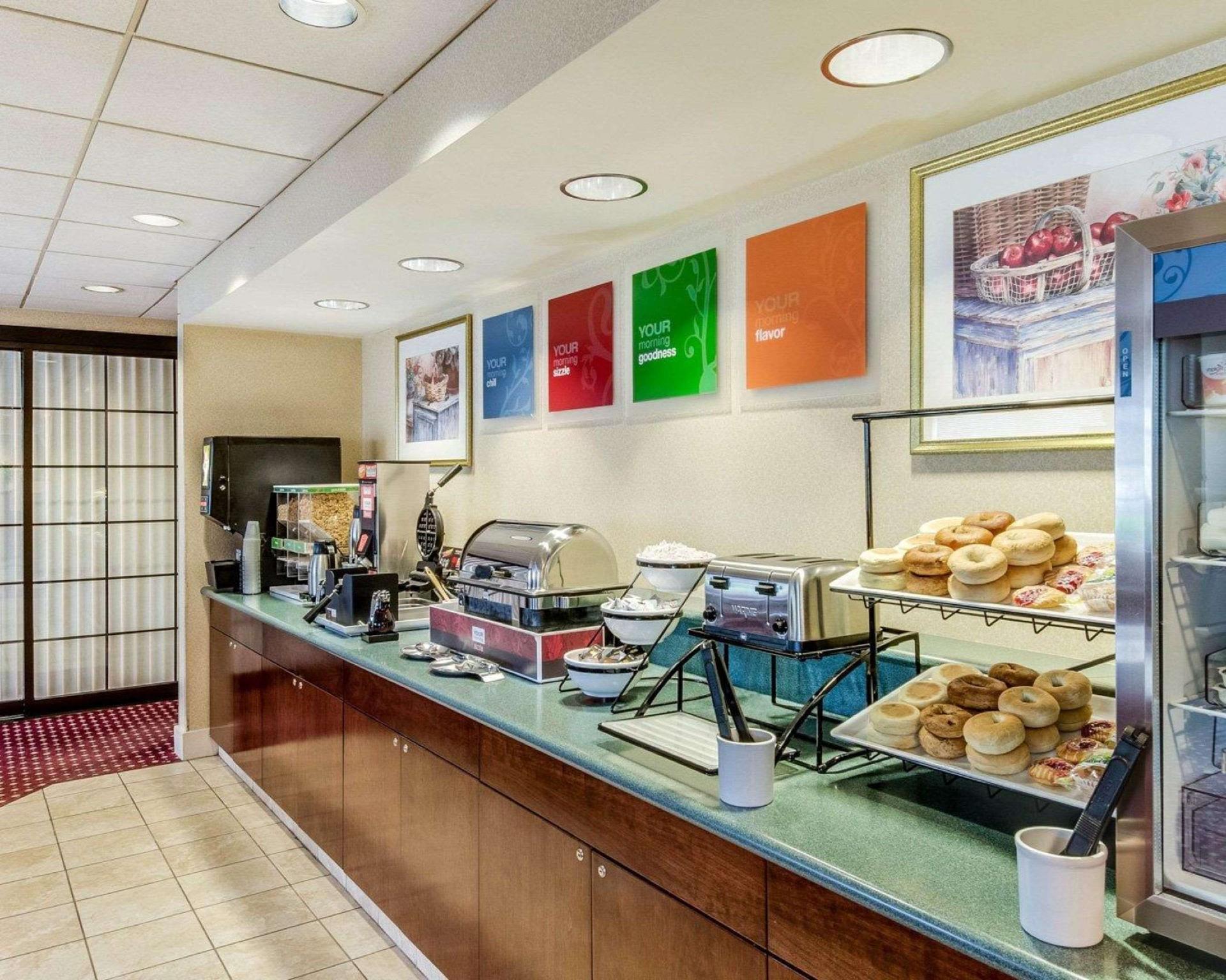 Holiday Inn Express - Plymouth By Ihg Екстер'єр фото