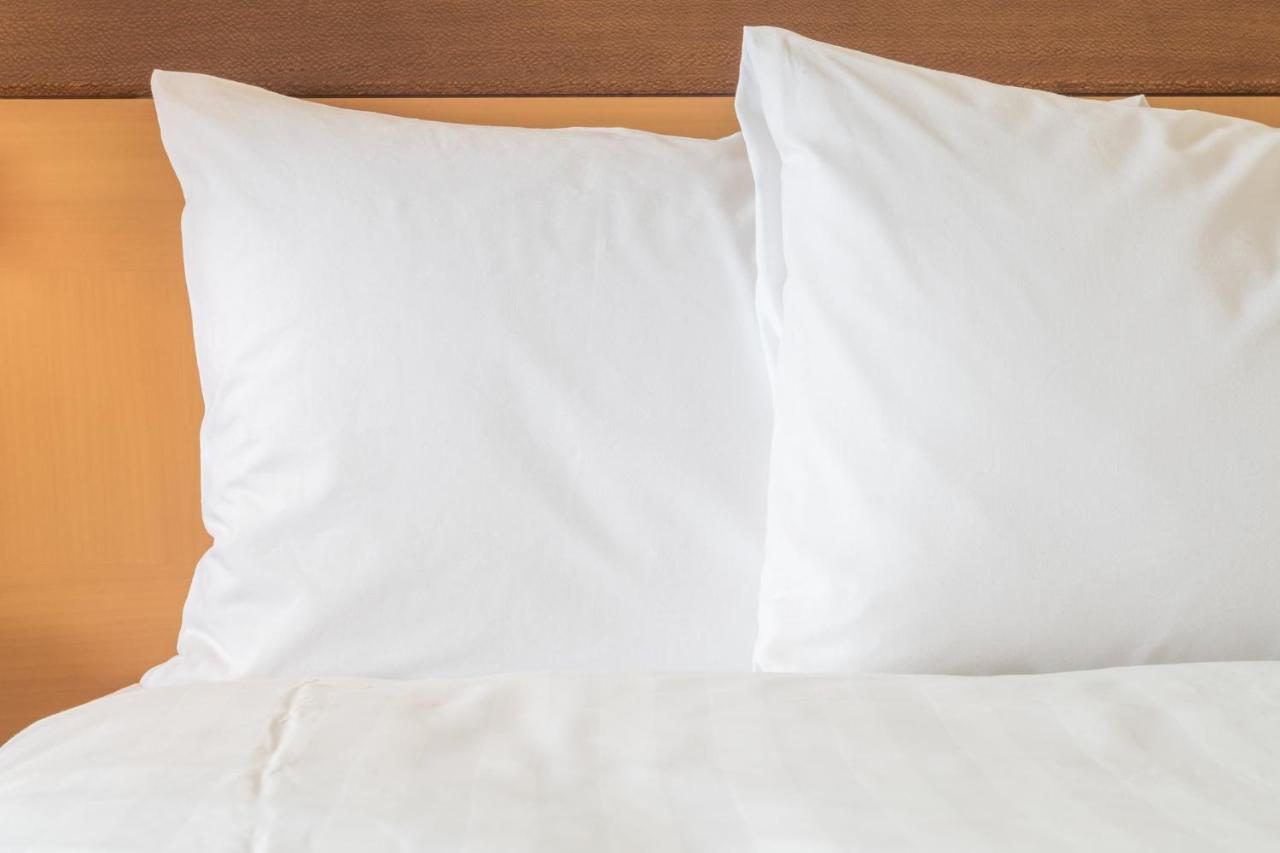 Holiday Inn Express - Plymouth By Ihg Екстер'єр фото