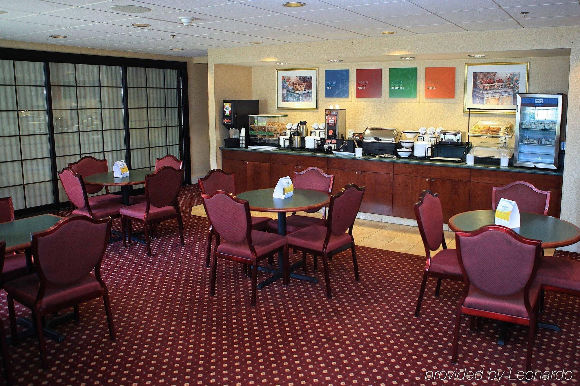 Holiday Inn Express - Plymouth By Ihg Екстер'єр фото